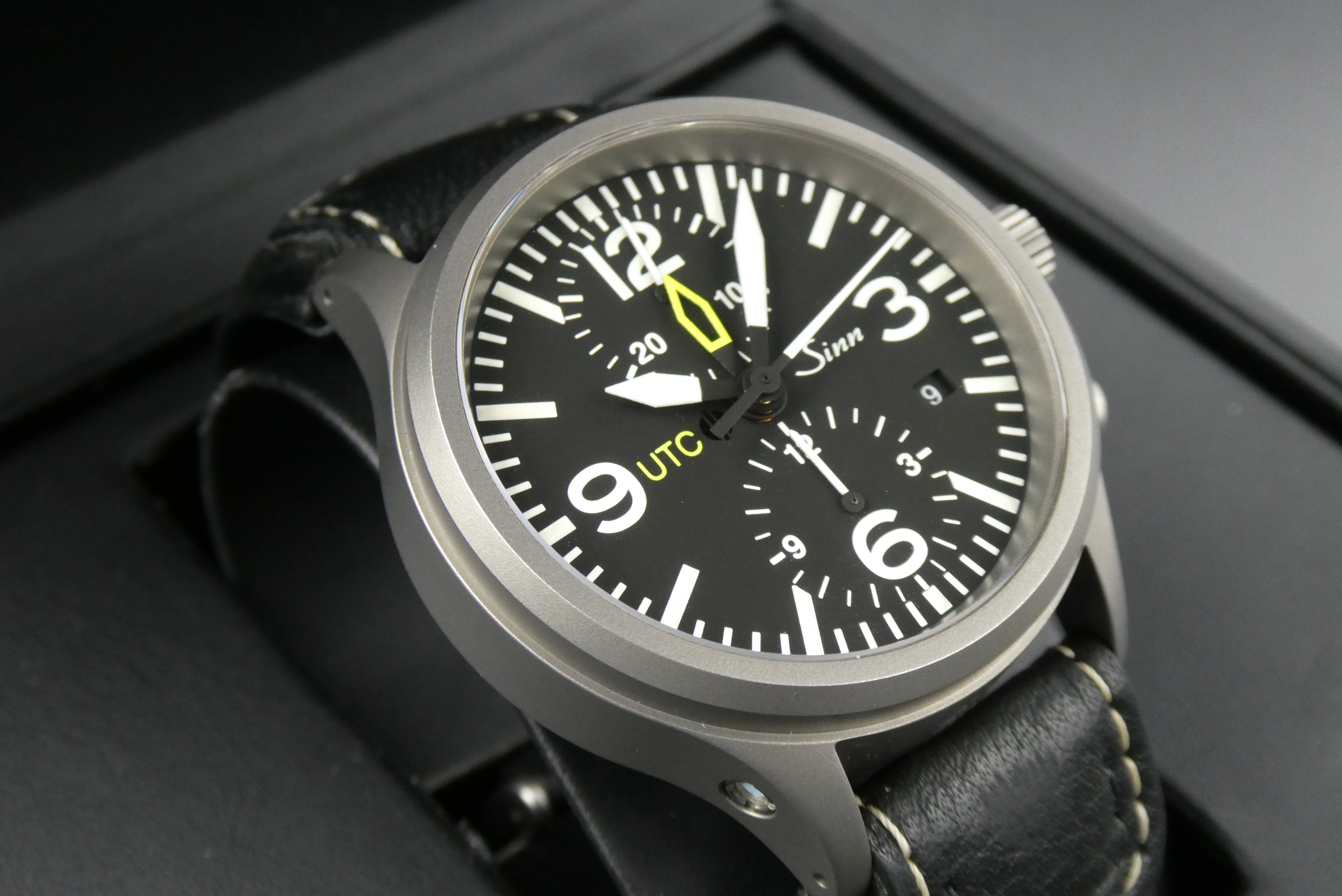 Used-Sinn-watch-756-UTC
