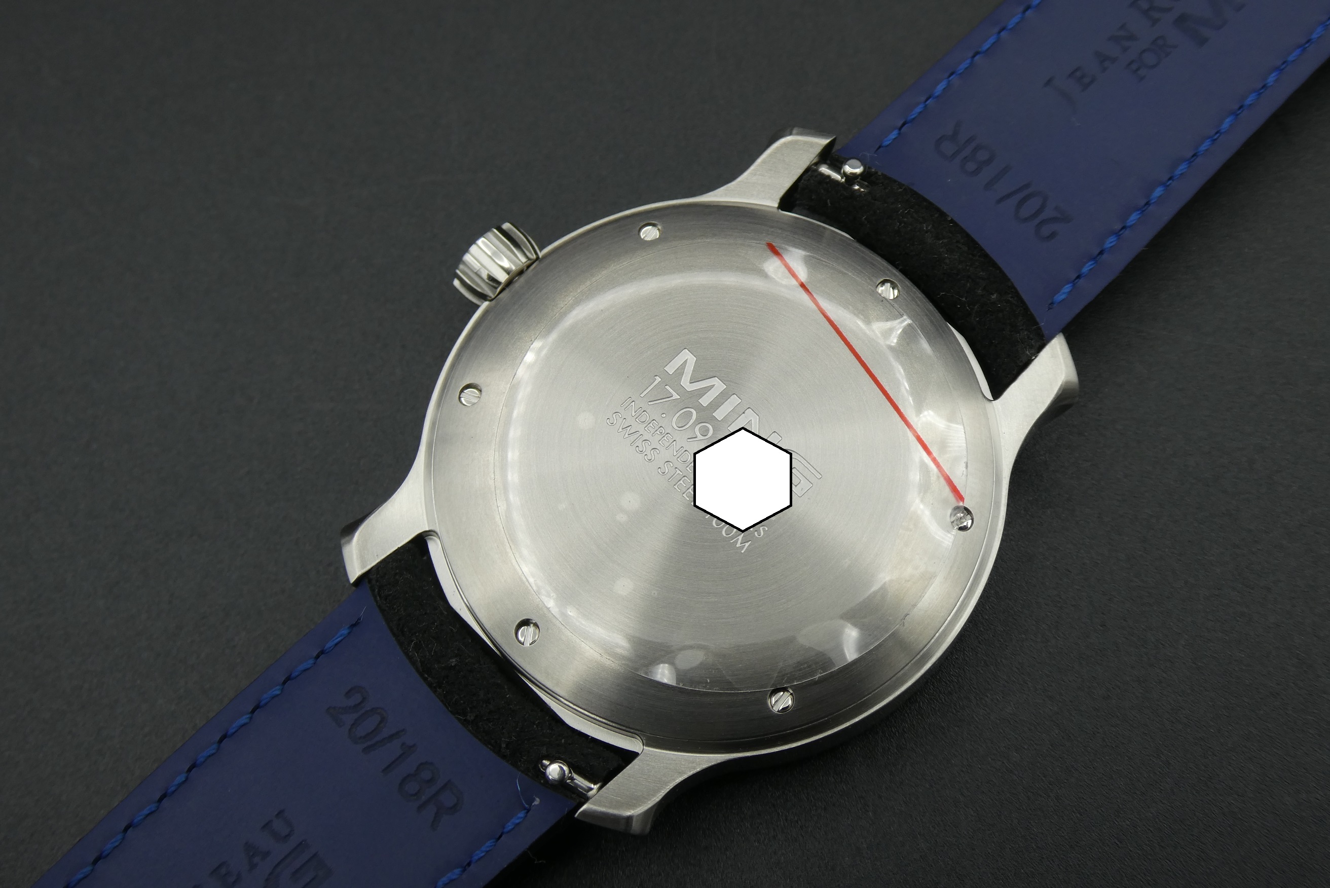 new-MING-17.09-BLUE-watch