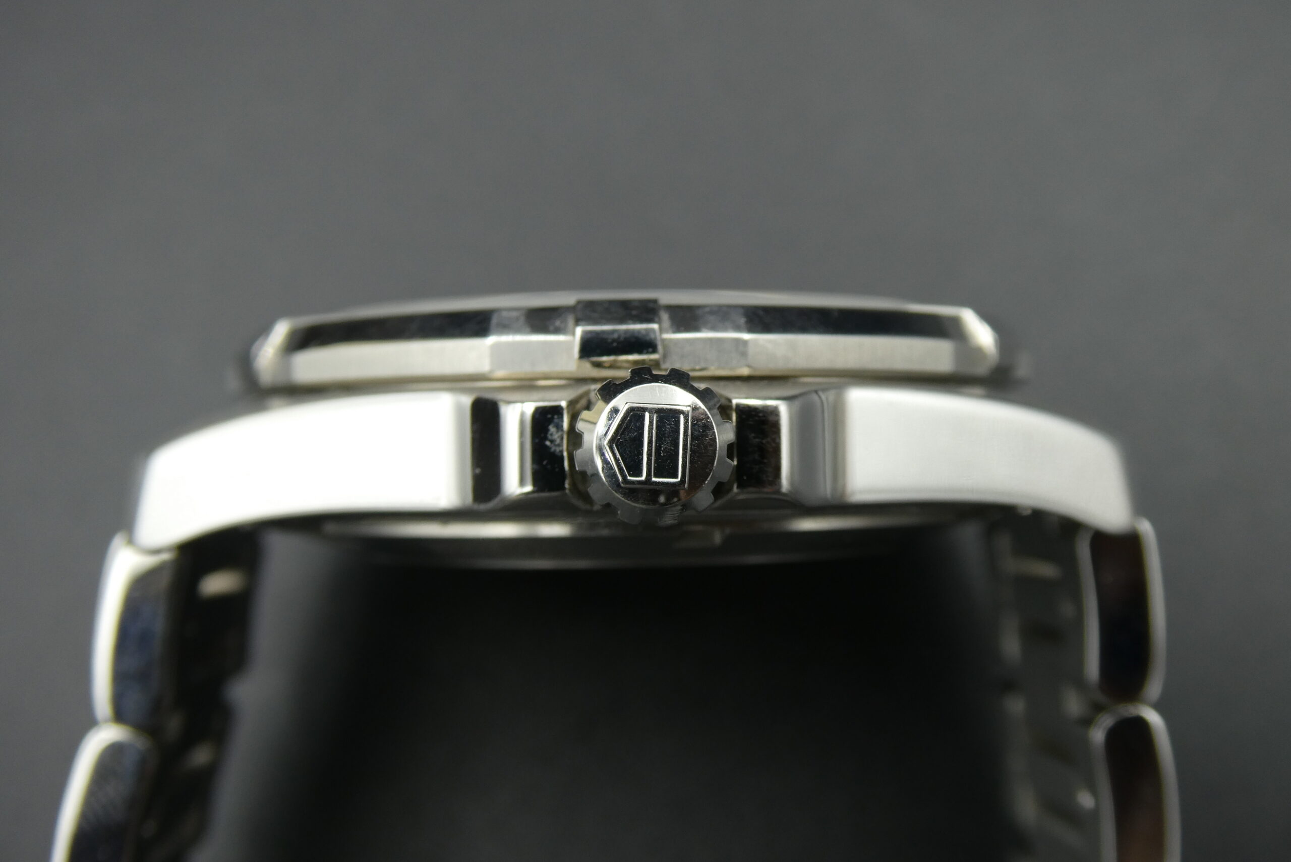 x SOLD x Tag Heuer Aquaracer Swiss Made Gents 300m Quartz WAY1112 - Image 10