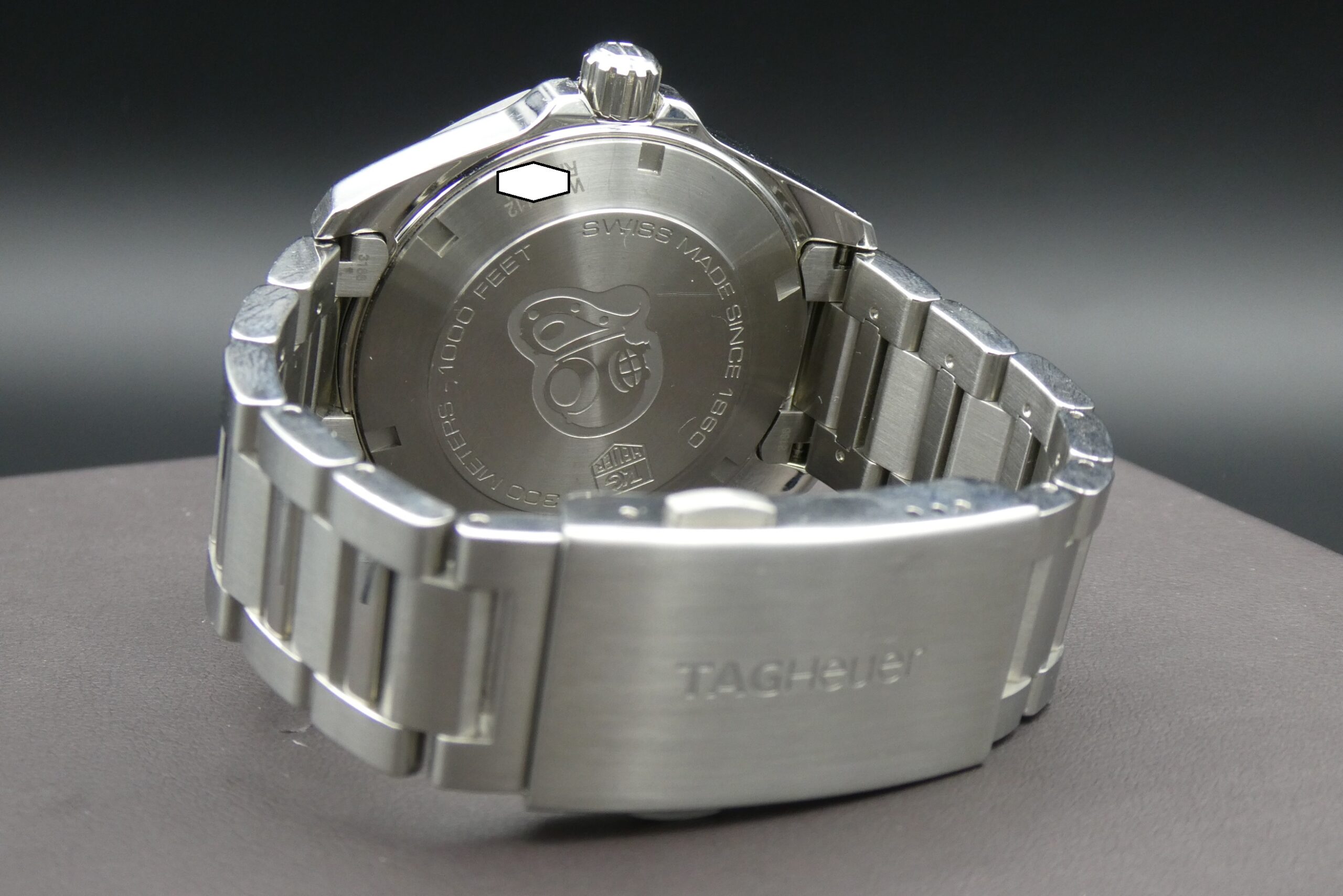 x SOLD x Tag Heuer Aquaracer Swiss Made Gents 300m Quartz WAY1112 - Image 9