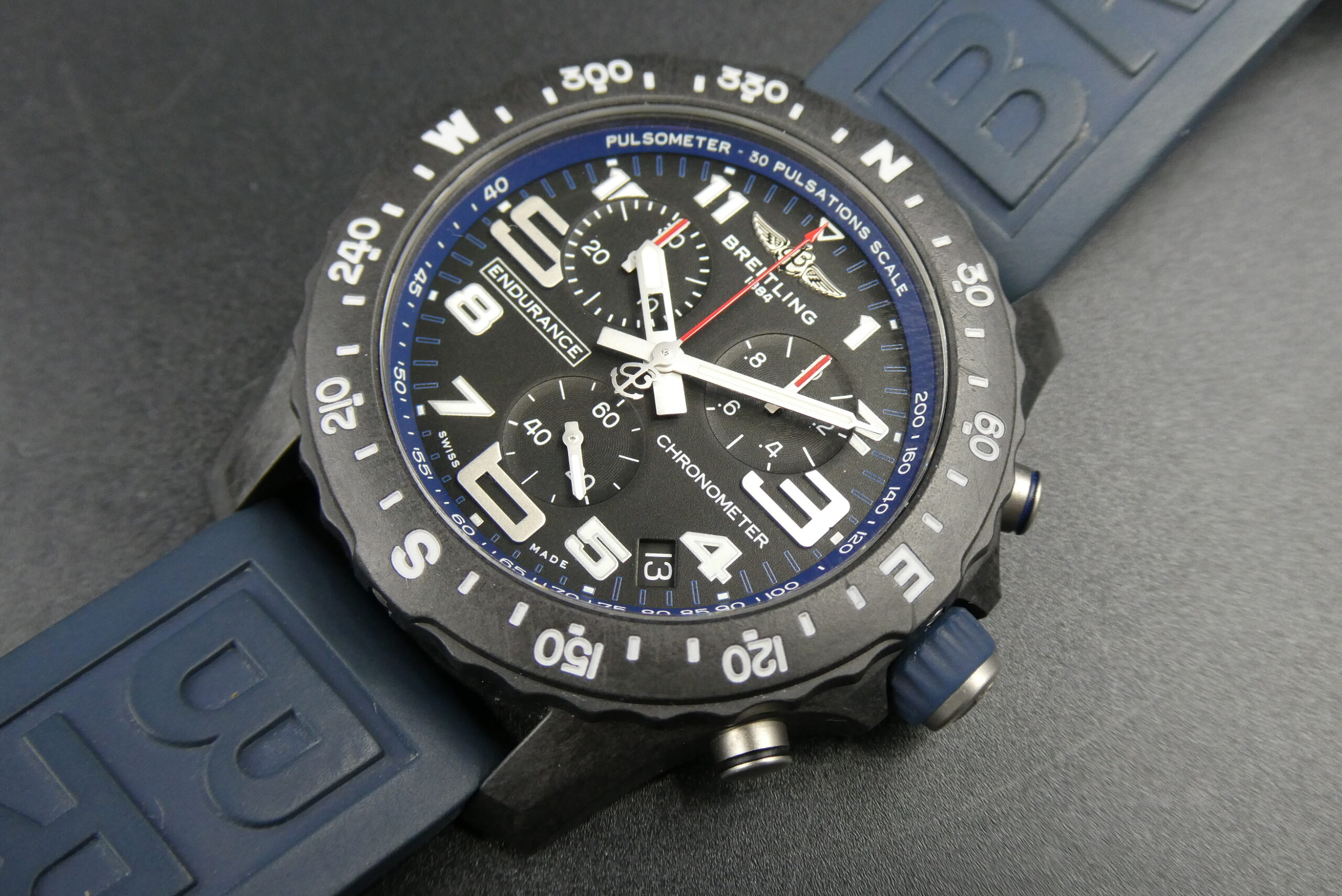 x SOLD x Breitling Endurance PRO Quartz X82310 Black / Blue - Image 4