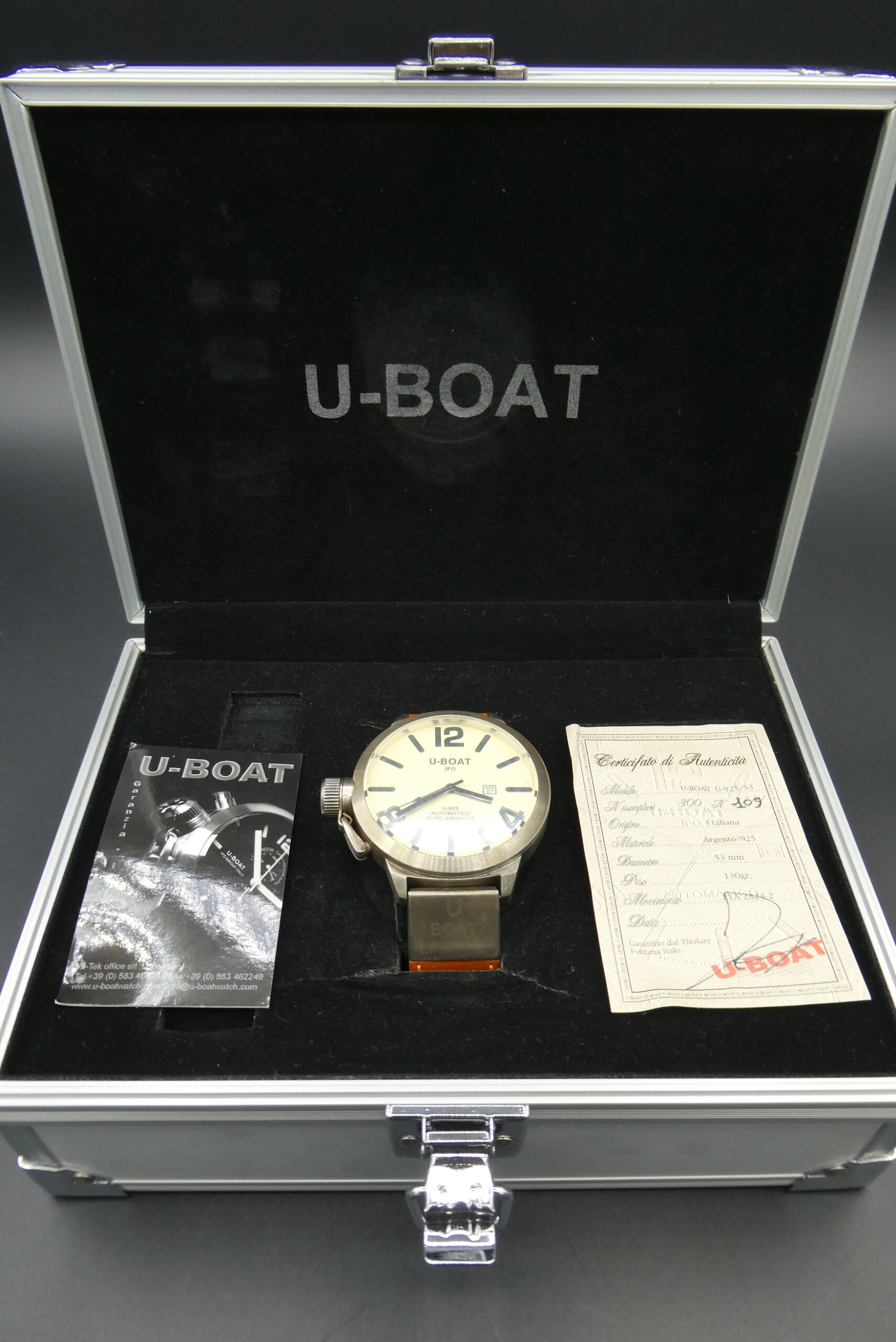 x SOLD x U-Boat IFO U-925 Silver Automatic ETA 2824-2 Limited Edition - Image 2
