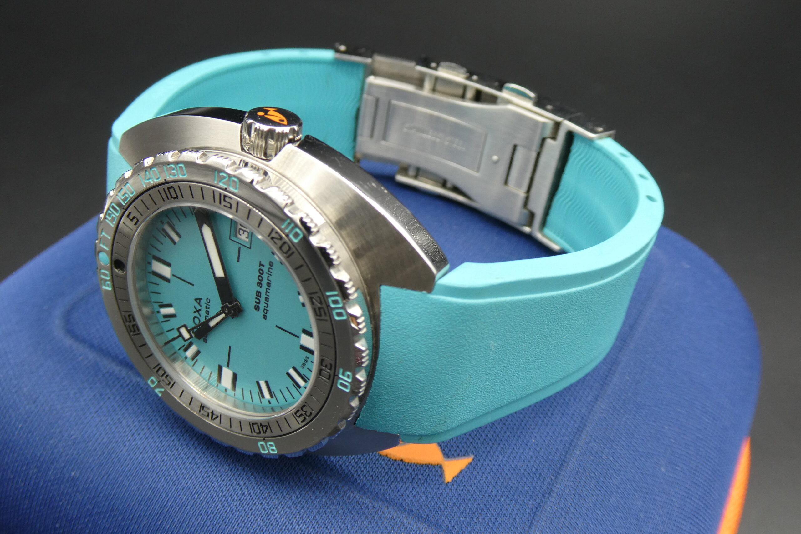 x SOLD x Doxa Sub 300T Aquamarine Limited Edition 879.10.241.25 - Image 8