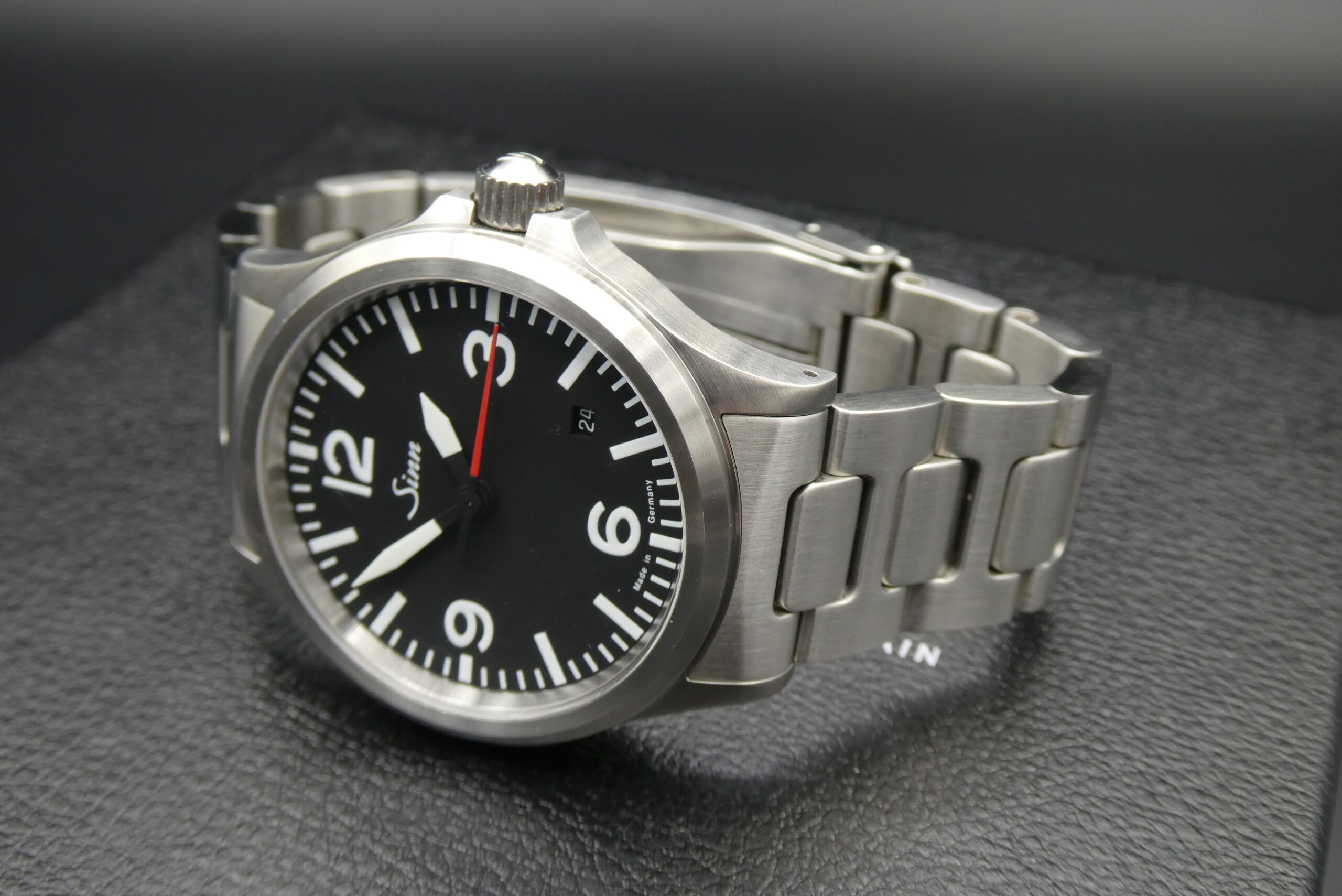 x SOLD x Sinn 556 A RS Automatic Pilots Bracelet watch - Image 7