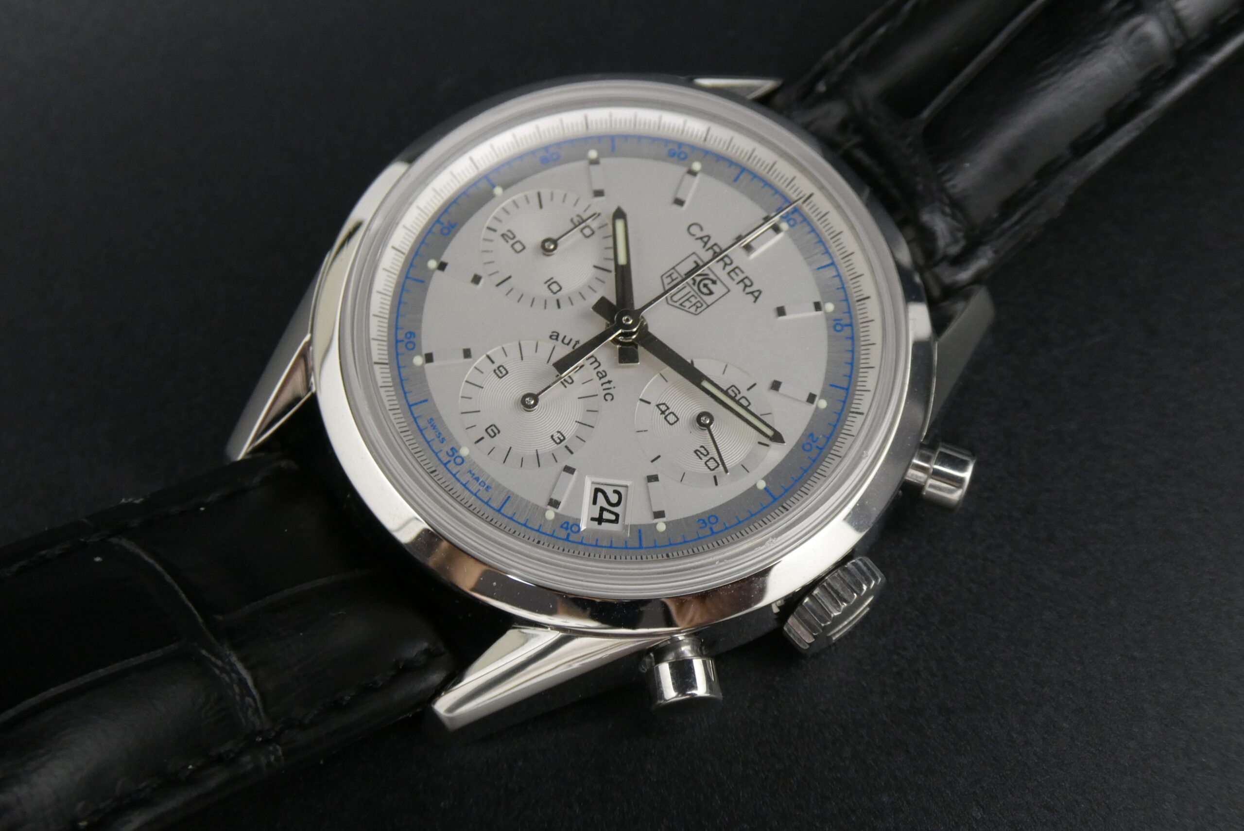 x SOLD x Tag Heuer Carrera Re-issue Calibre 17 Chronograph CV2110-0 - Image 8