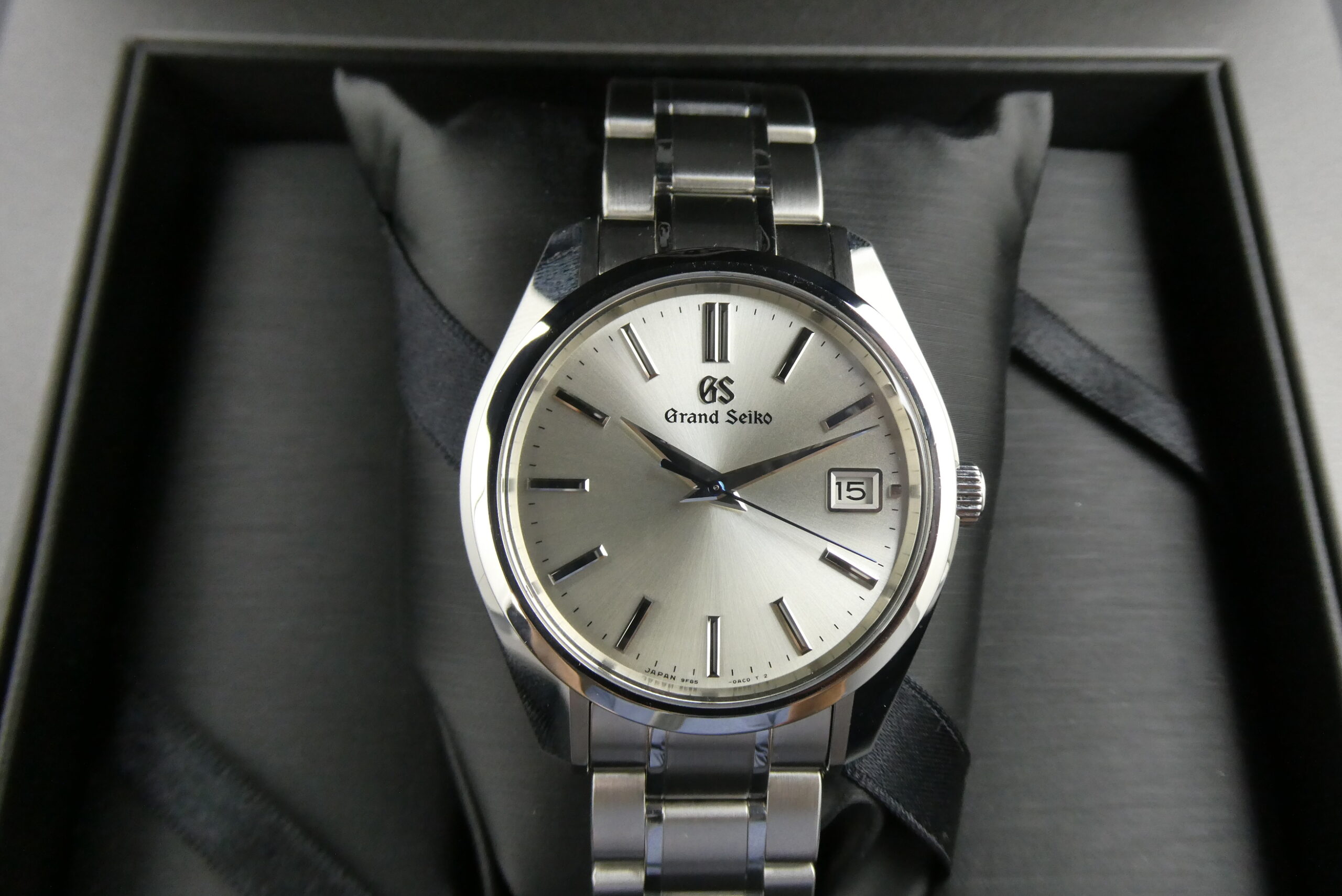 x SOLD x Grand Seiko Heritage Collection 9F85-0AD0 / SBGP001G Quartz - Image 5
