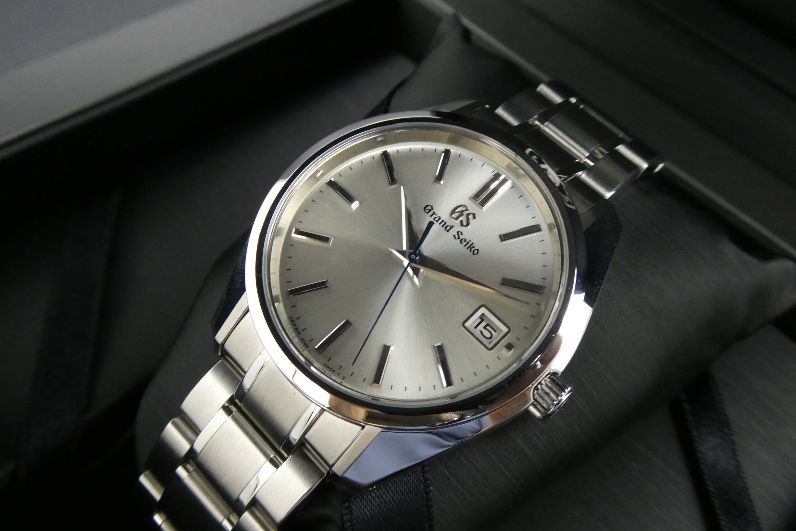 x SOLD x Grand Seiko Heritage Collection 9F85-0AD0 / SBGP001G Quartz - Image 4