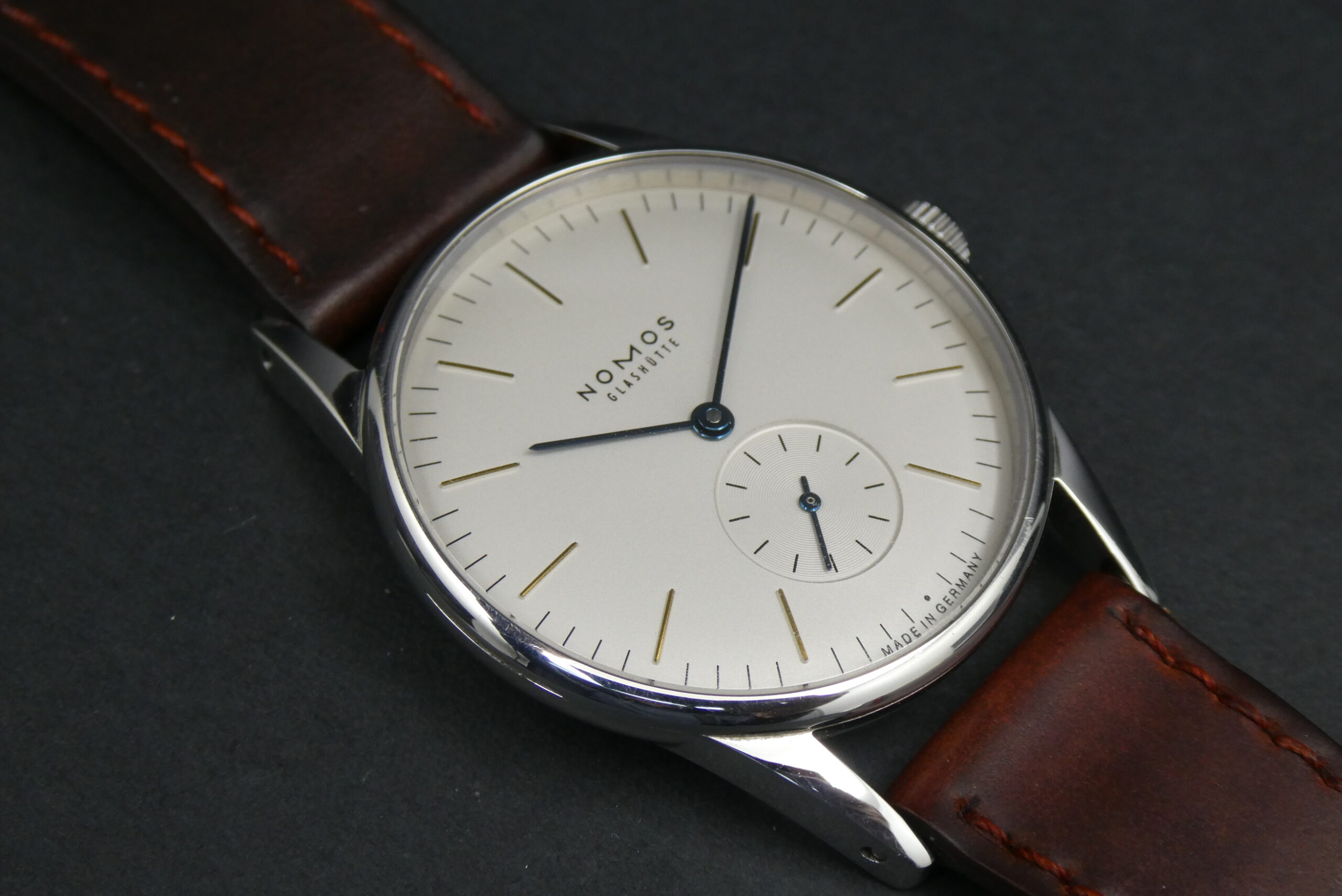 x SOLD x Nomos Glashutte Orion 309 Steel 35mm manual wind - Image 3