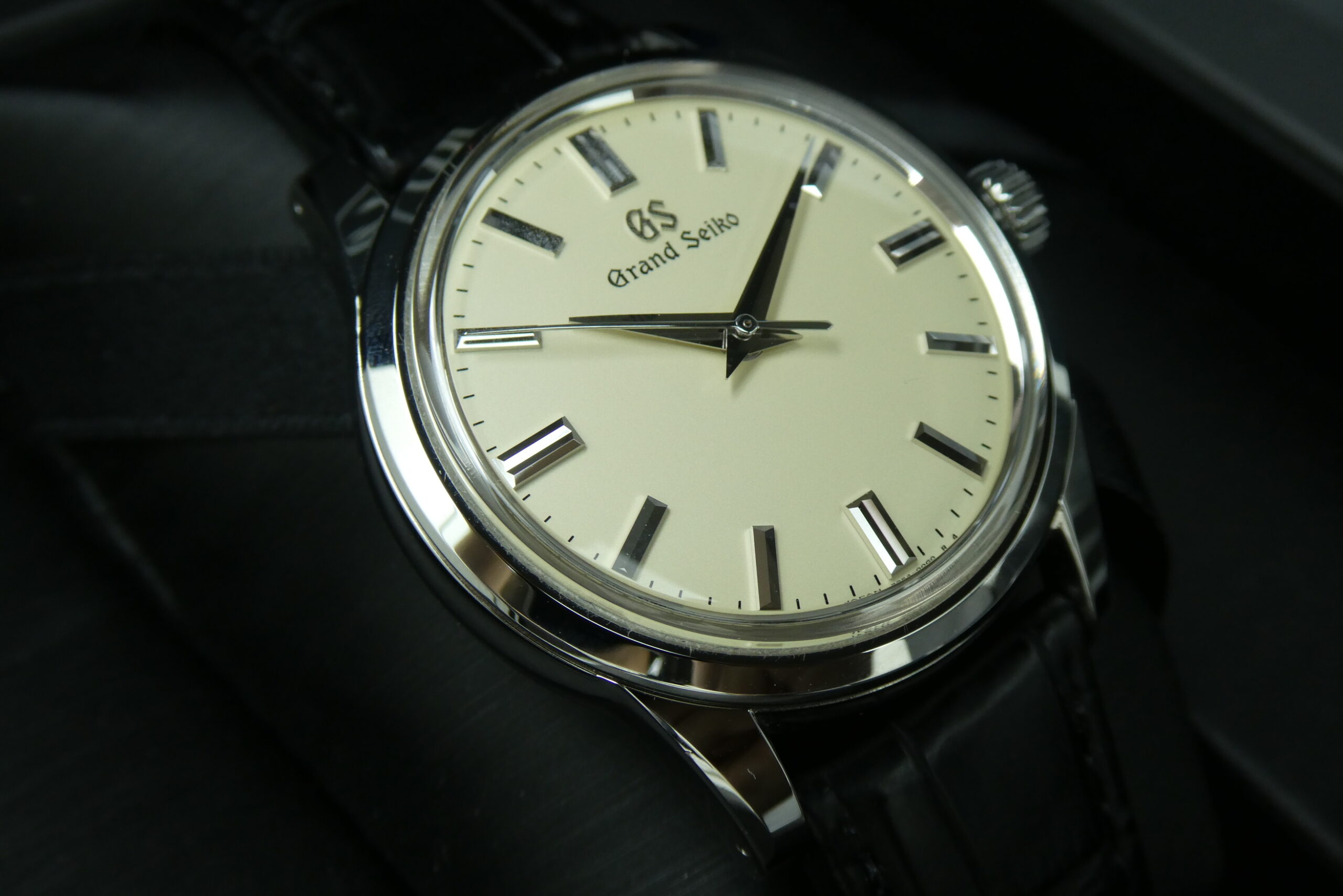 x SOLD x Grand Seiko Elegance Collection SBGW231G 37mm - Image 3