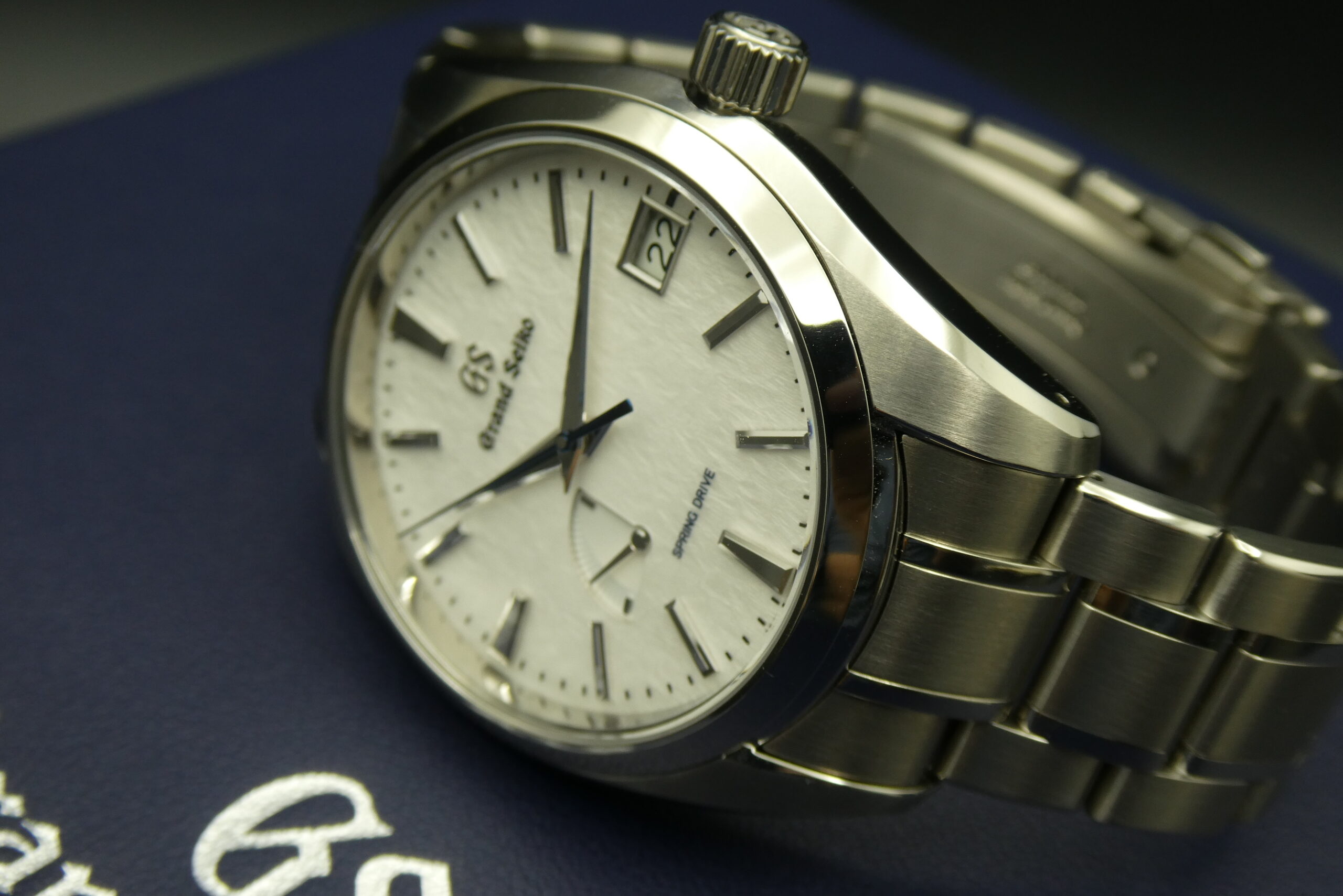 x SOLD x Grand Seiko Snowflake Heritage Titanium SBGA211 Spring Drive - Image 9