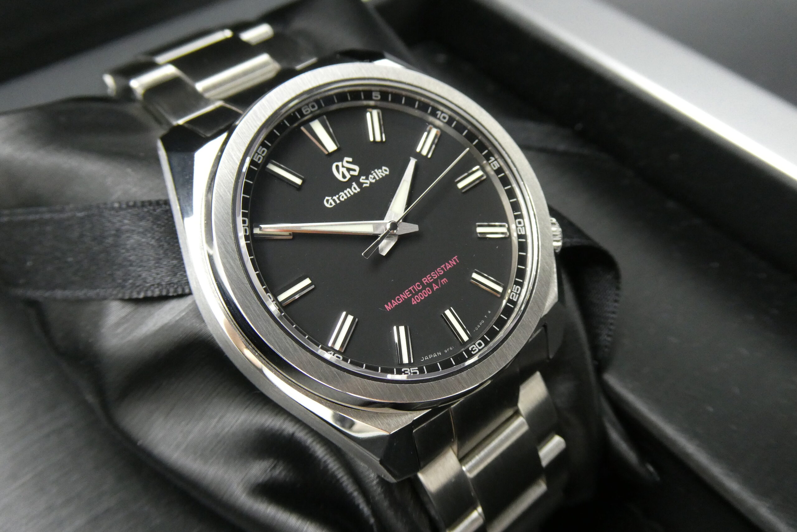 x SOLD x Grand Seiko Tough Quartz SBGX343 9F61-0AN0 - Image 6