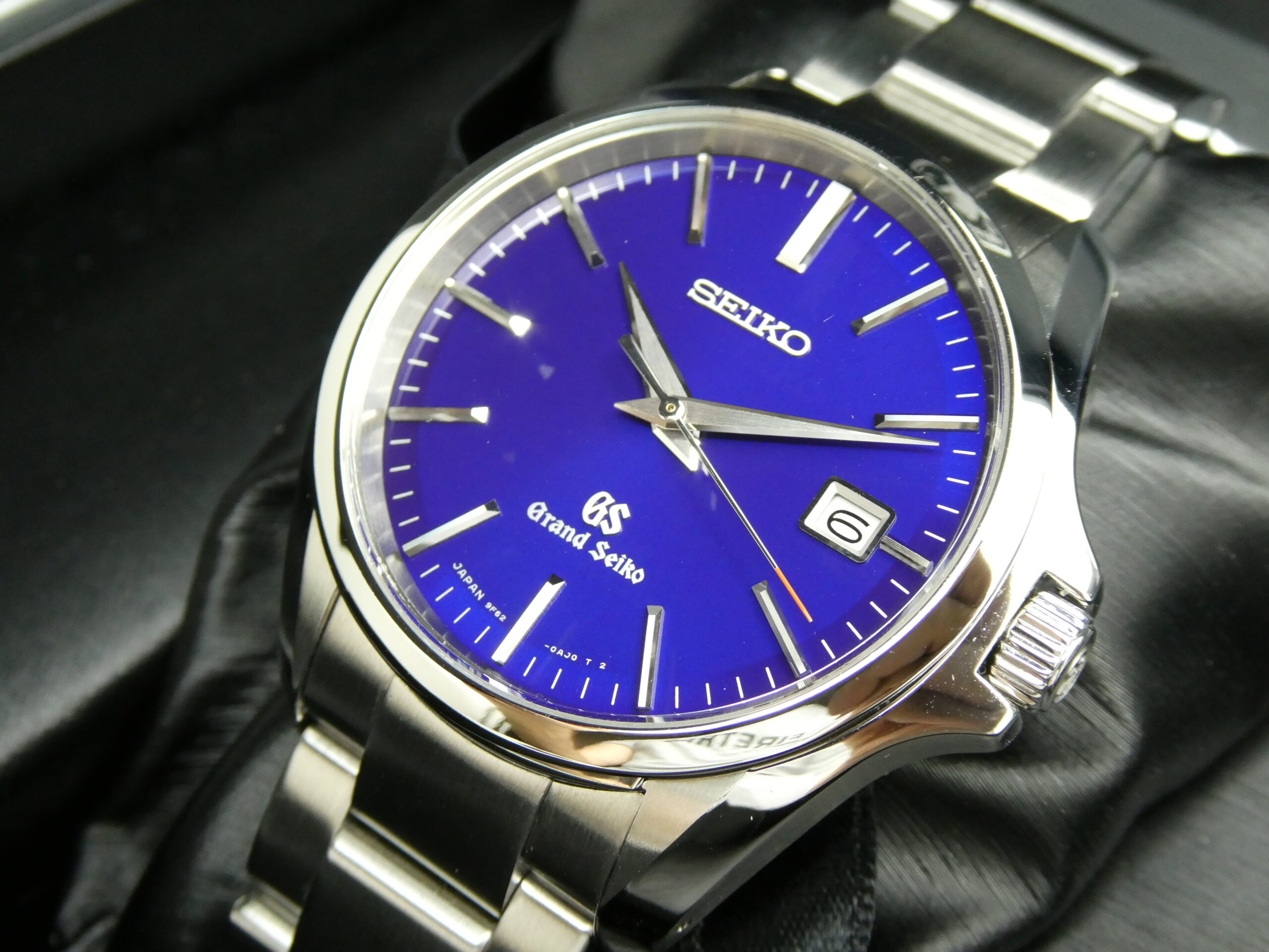 x SOLD x Grand Seiko Quartz Blue dial SBGX087 9F62-0AG0 - Image 4