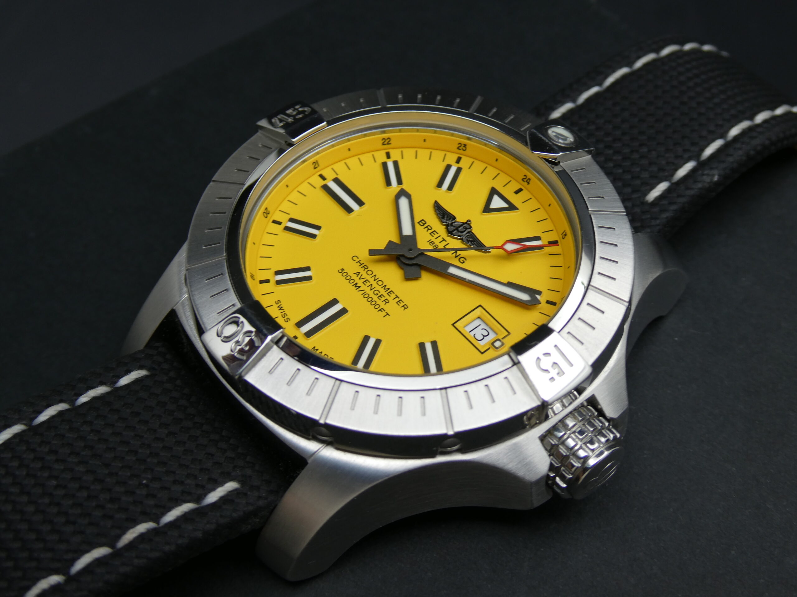 x SOLD x Breitling Avenger 45 Seawolf 3000m A17319 A17319101I1X1 - Image 6