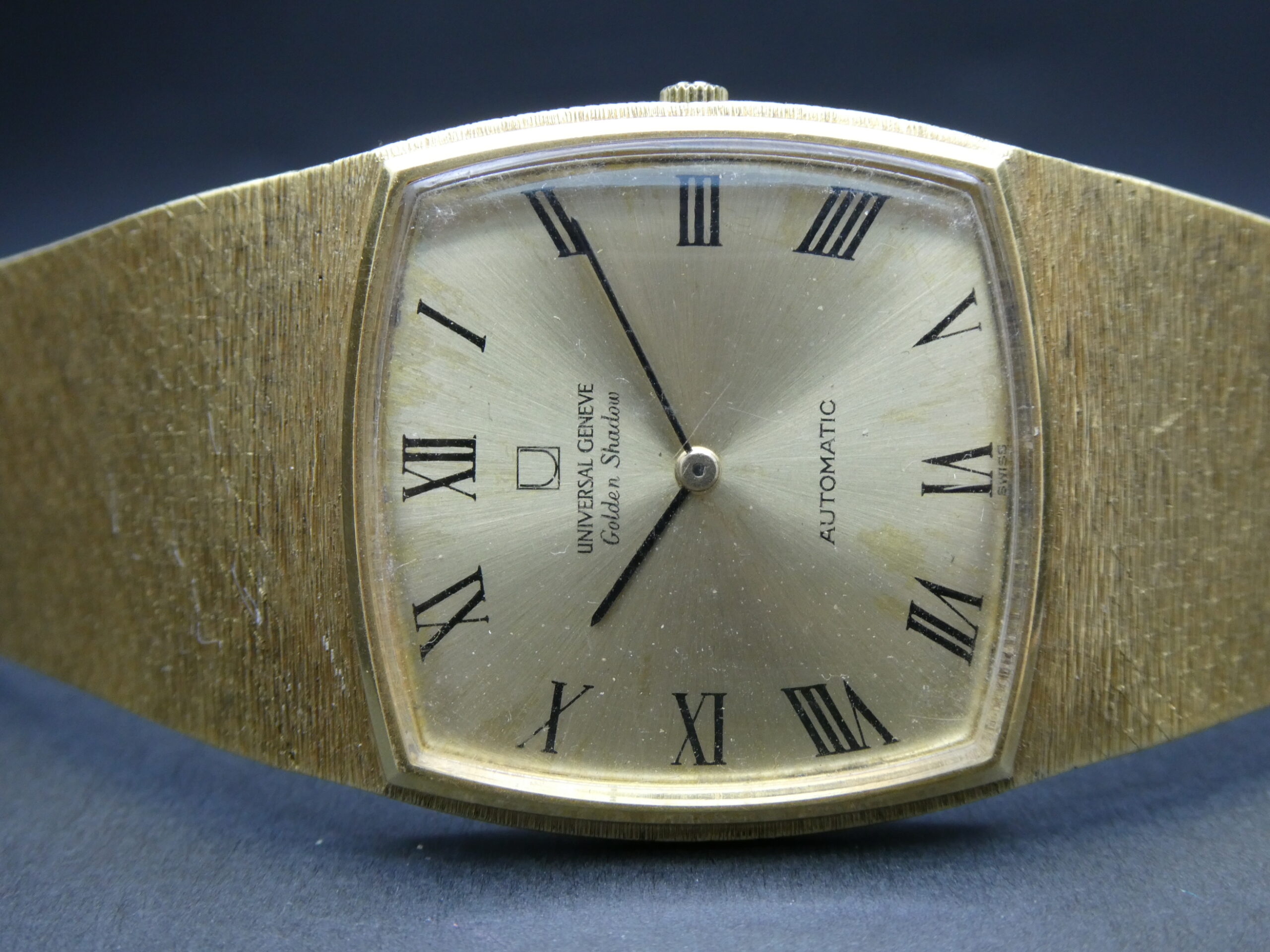 x SOLD x Universal Geneve Golden Shadow 16608 Micro-rota 18ct Gold - Vintage - Image 5