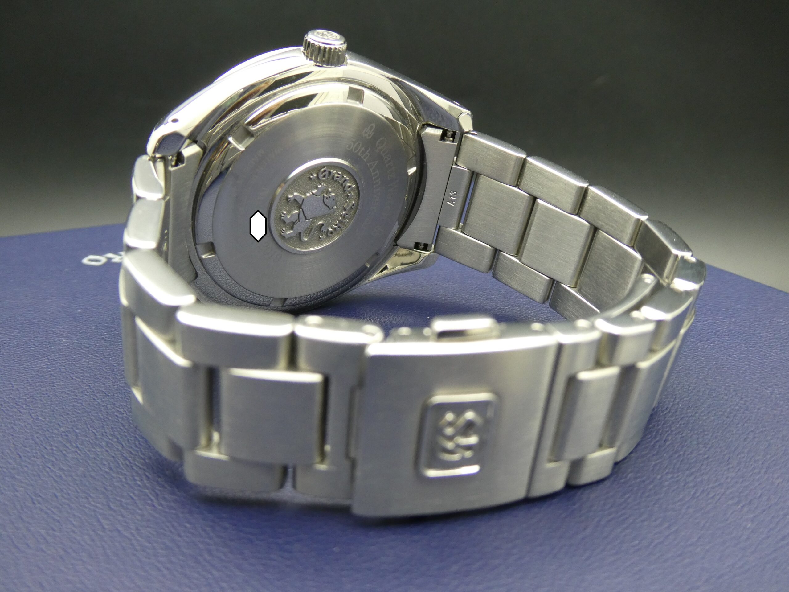 x SOLD x Grand Seiko Heritage Collection Quartz GMT SBGN009 - Image 13