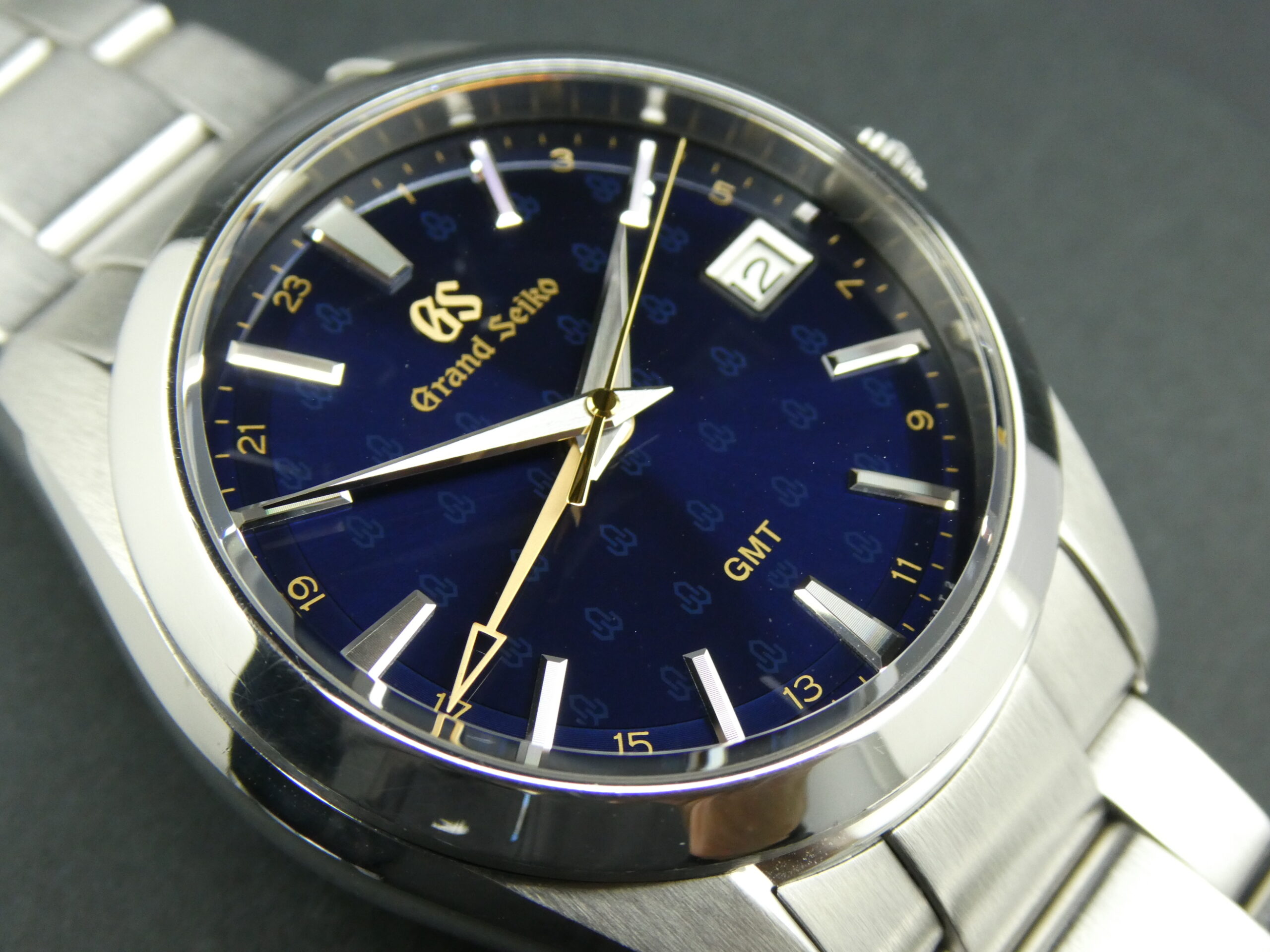 x SOLD x Grand Seiko Heritage Collection Quartz GMT SBGN009 - Image 7