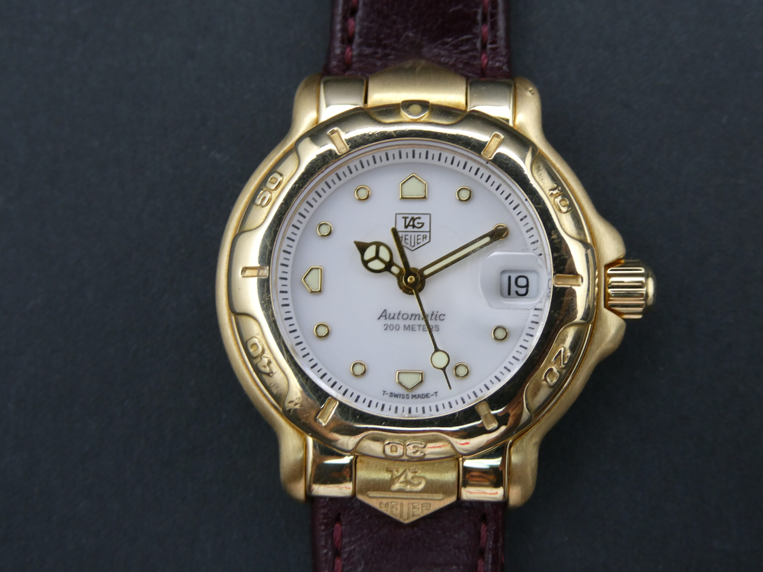Tag Heuer 6000 18ct Solid Gold WH234 29mm - Image 6