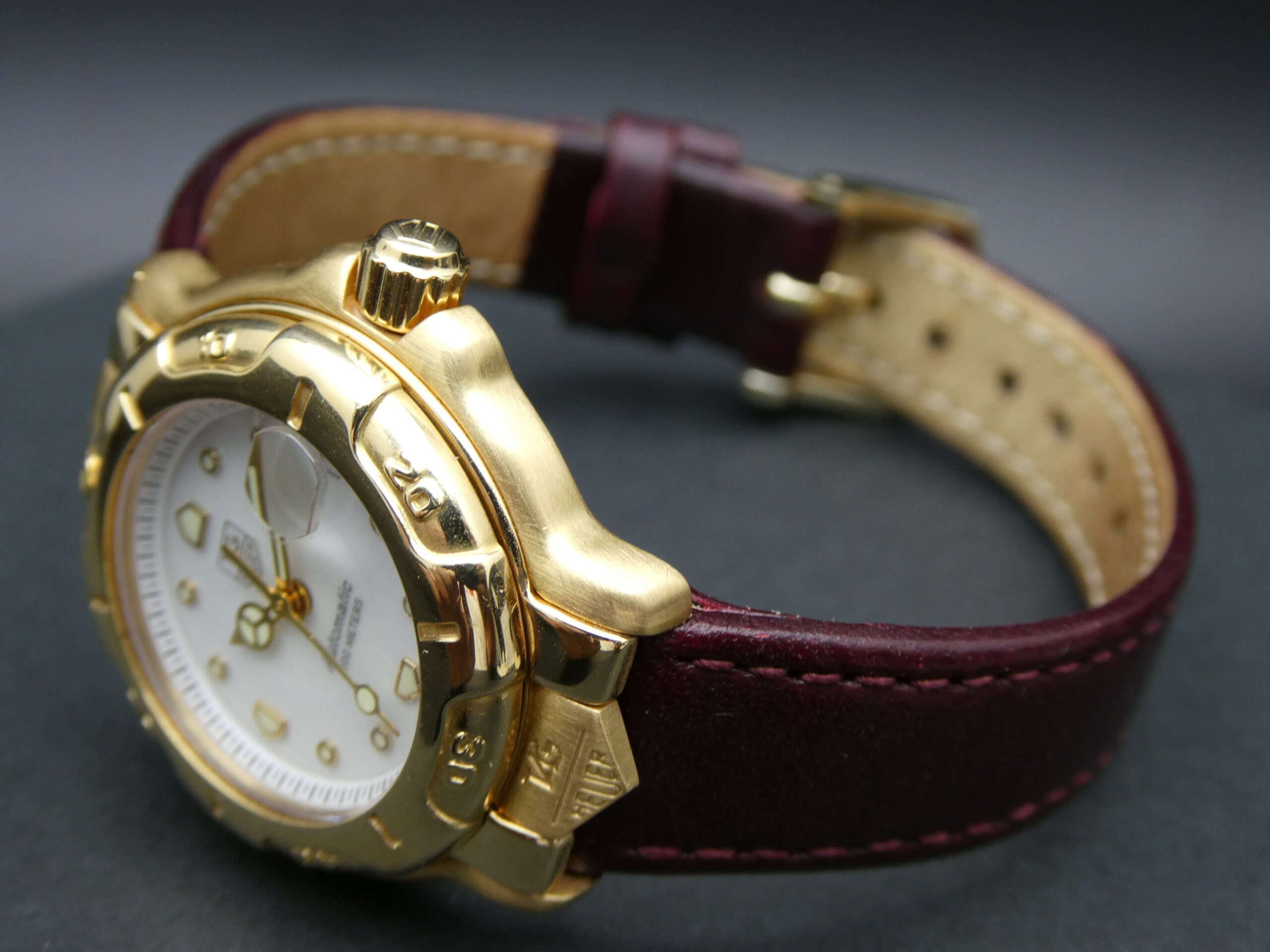 Tag Heuer 6000 18ct Solid Gold WH234 29mm - Image 10