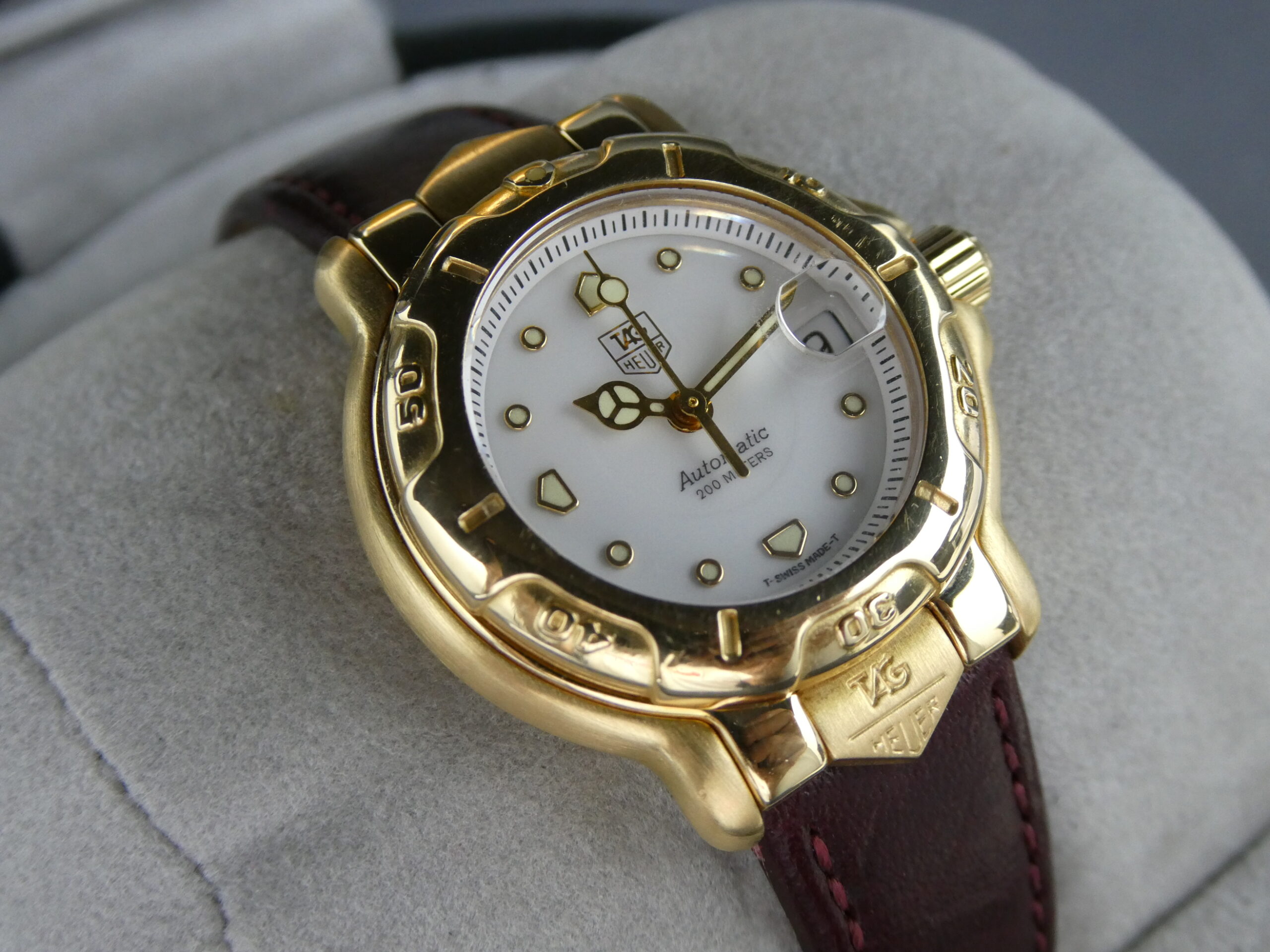 Tag Heuer 6000 18ct Solid Gold WH234 29mm - Image 5