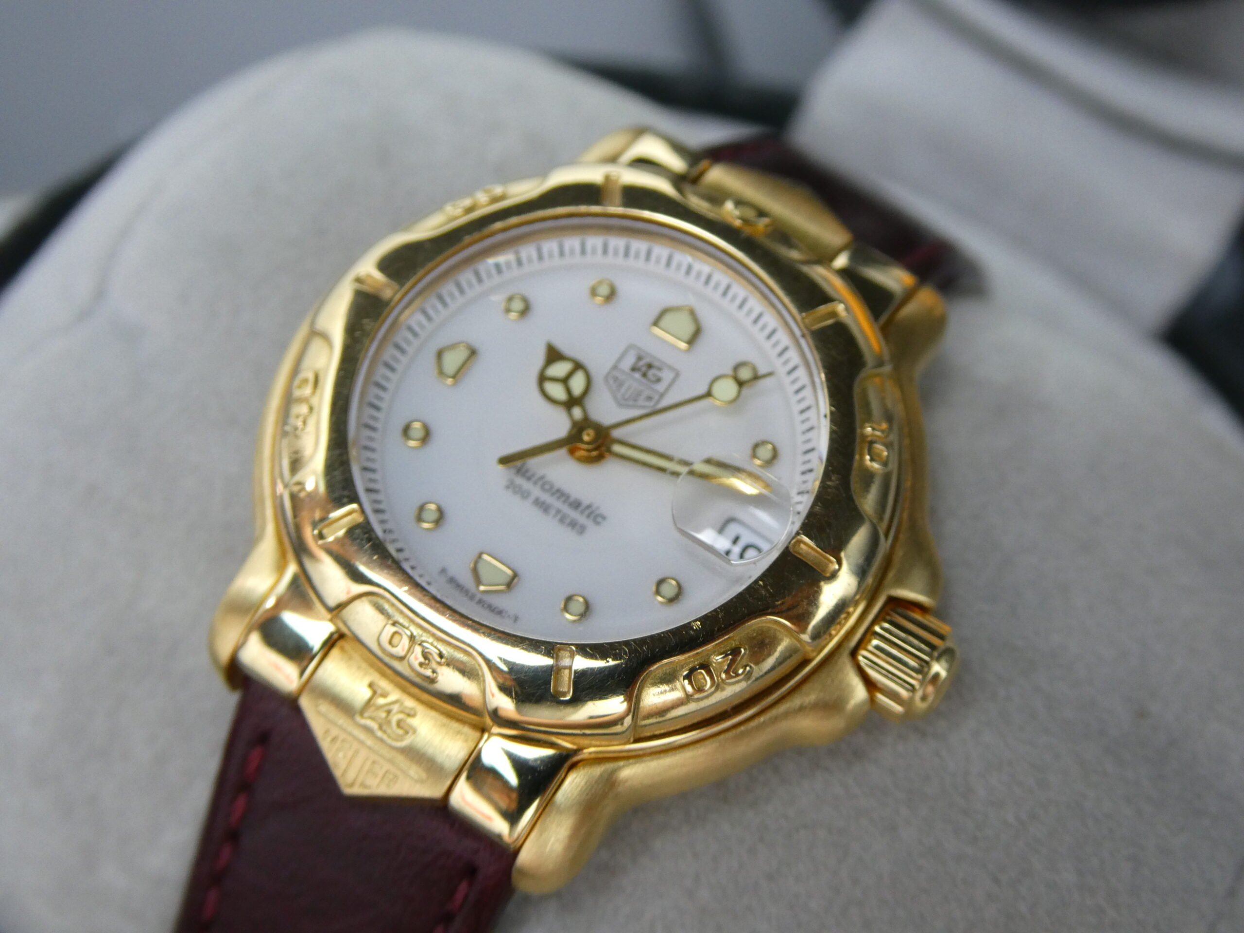 Tag Heuer 6000 18ct Solid Gold WH234 29mm - Image 4