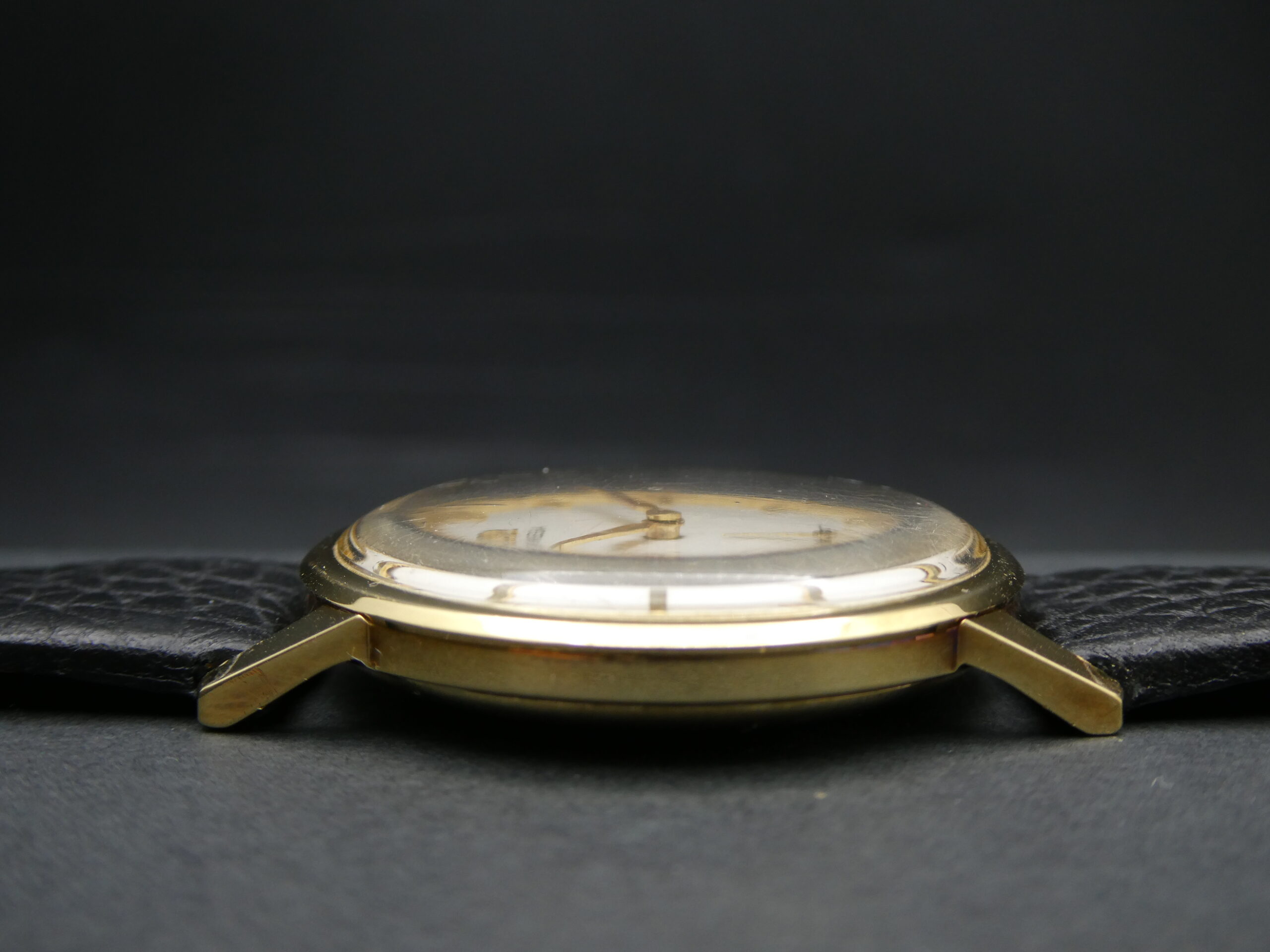 x SOLD x Omega manual wind 14ct Gold 34mm 14715-61 - Vintage - Image 11