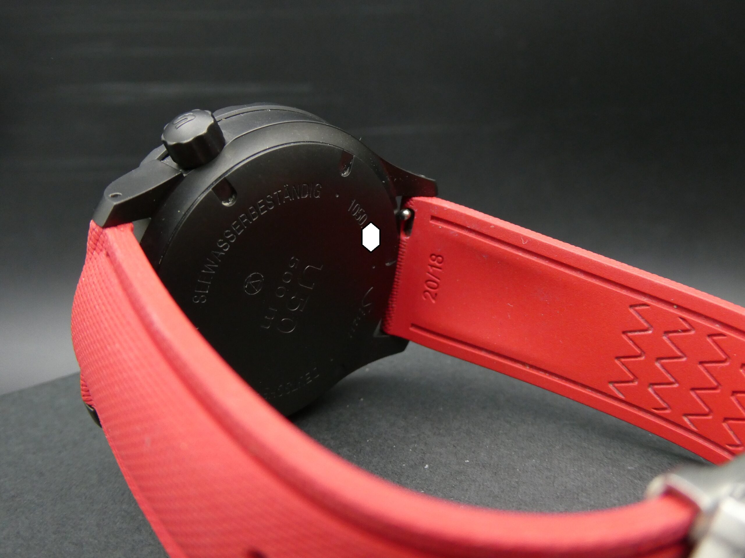 x SOLD x Sinn U50 S Black Automatic 1050 500m - Image 10