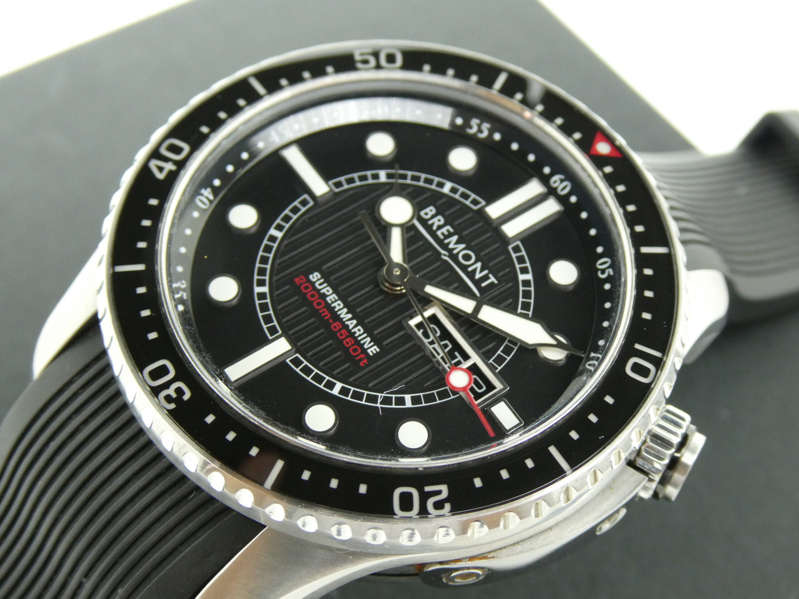Bremont Supermarine S2000/BK Automatic 2000m 45mm