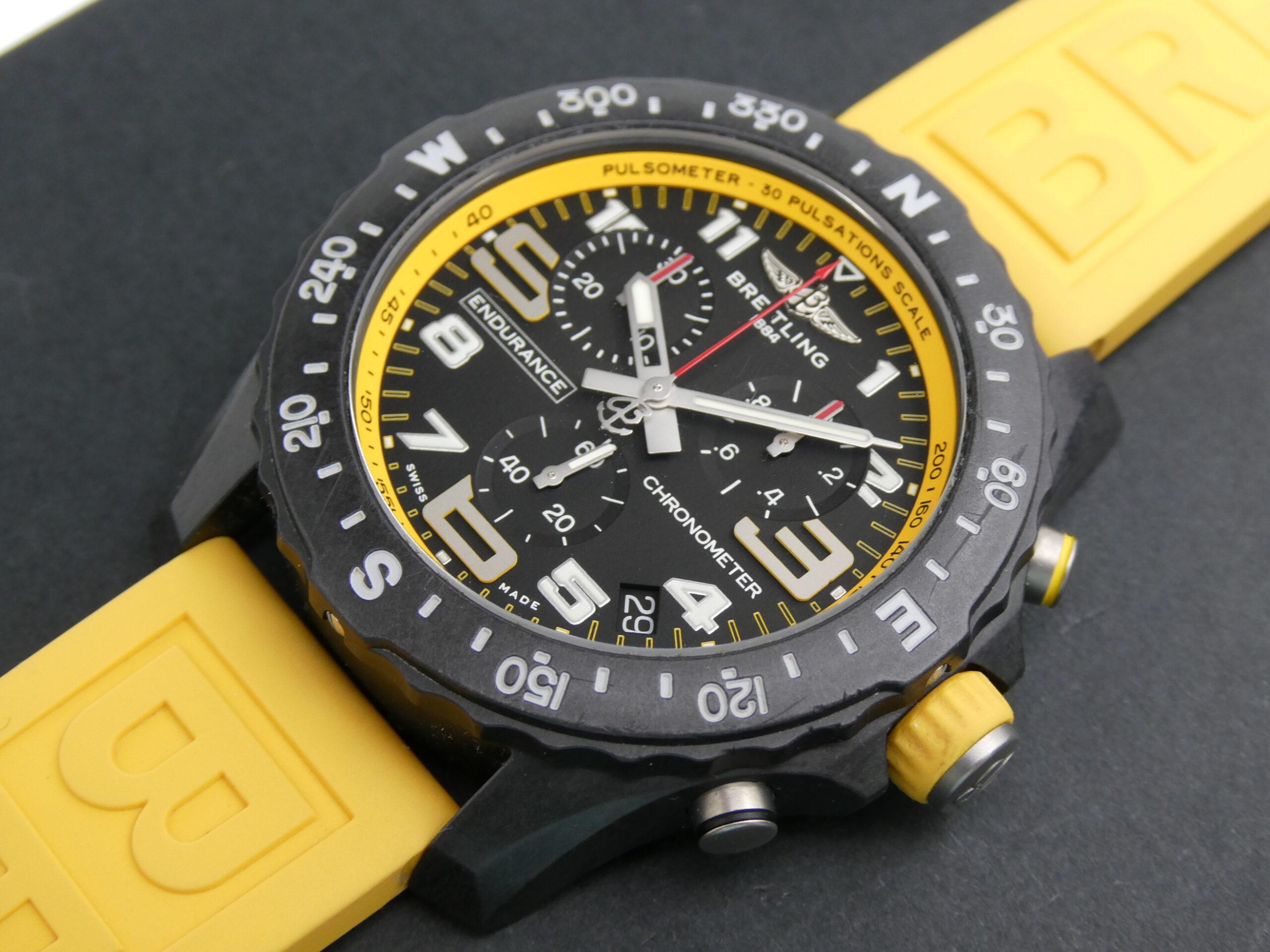 Breitling Endurance PRO 44 chronograph X82310A41B1S1 Yellow - Image 7