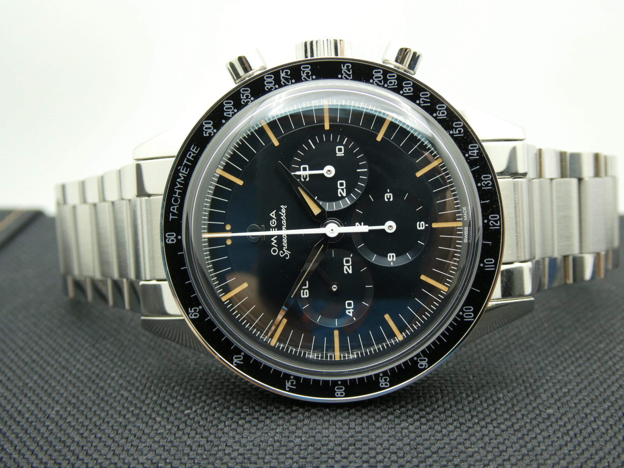 Omega Speedmaster First Omega in Space 310.30.40.50.06.001 - Image 11
