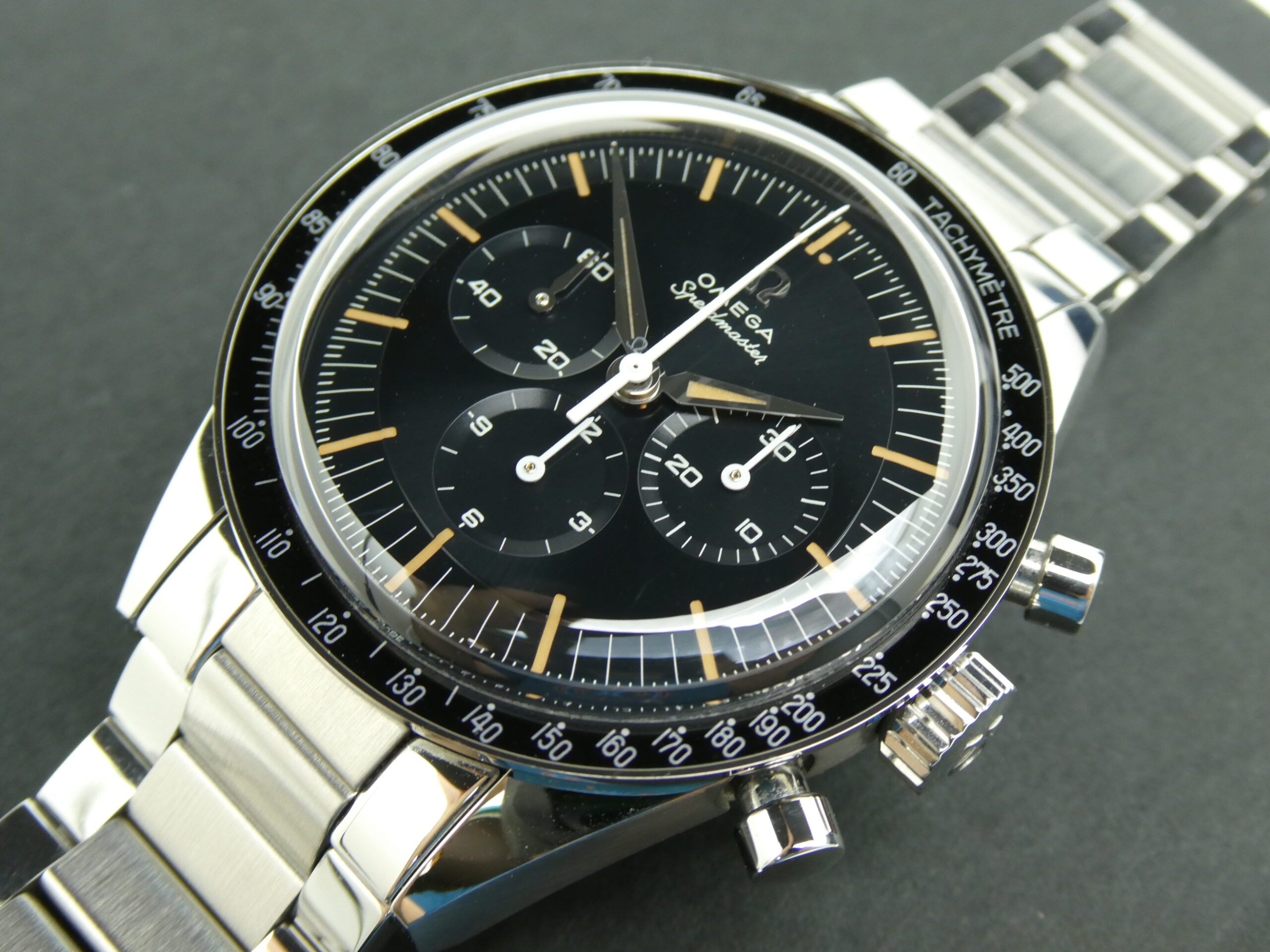 Omega Speedmaster First Omega in Space 310.30.40.50.06.001 - Image 6