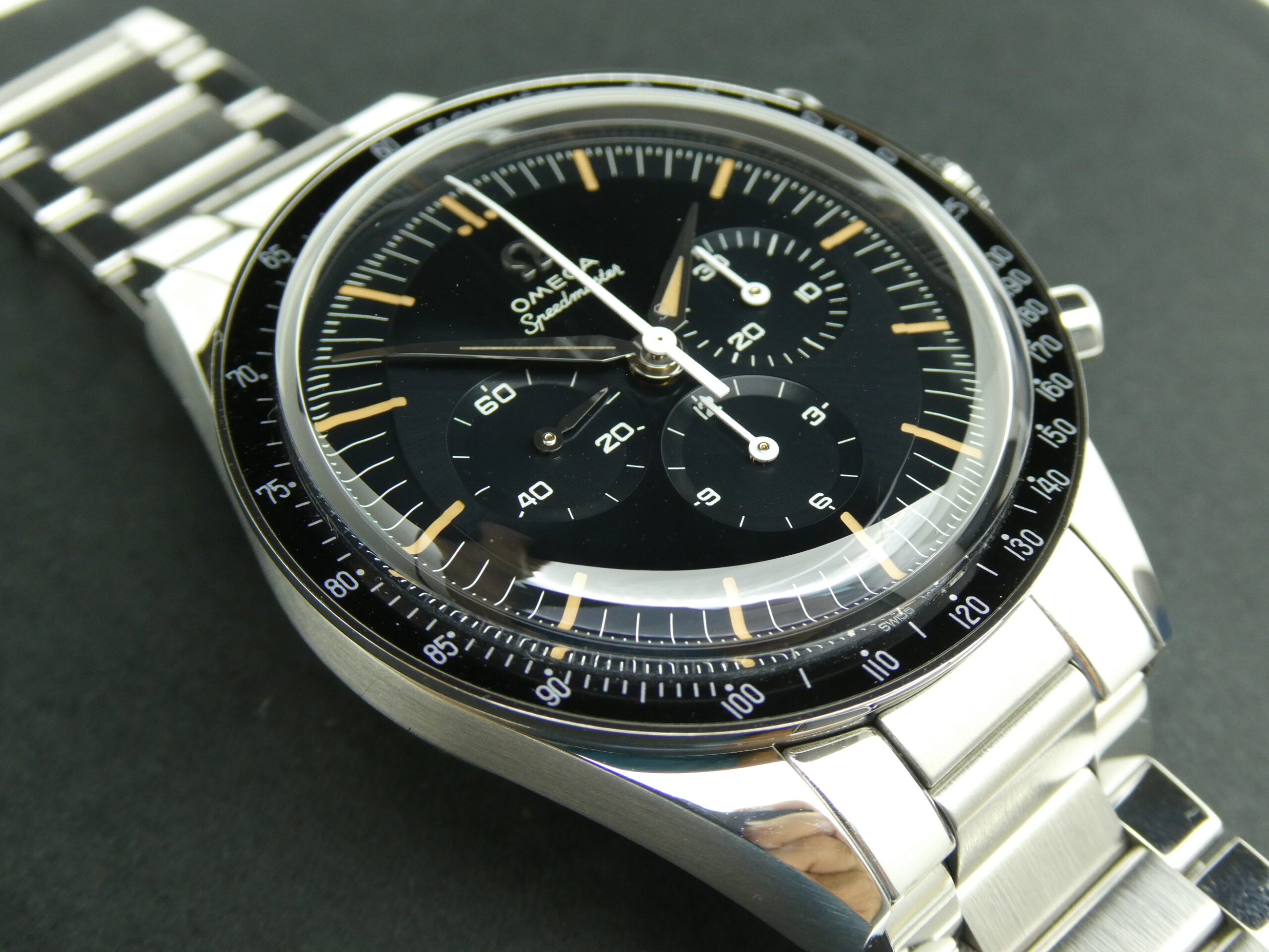Omega Speedmaster First Omega in Space 310.30.40.50.06.001 - Image 4
